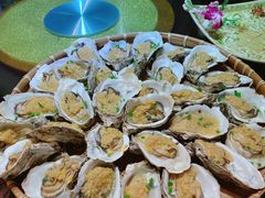 蒜茸烧生蚝-蠔爺王志德生蚝馆(金沙湾店)