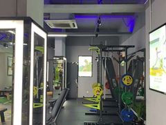 -AK健身普拉提拉伸私教馆(中八店)
