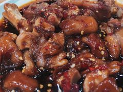 中辣辛辣猪蹄-贤花饭店(城阳店)