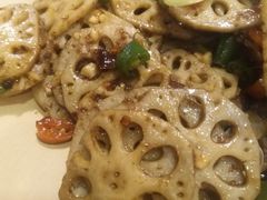 -特色酱椒鱼私房菜(黄鹤楼店)