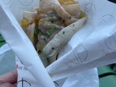 招牌煎饼果子-何太吉·煎饼果子(海防路店)