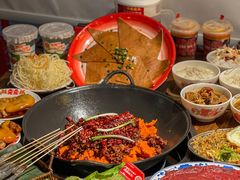 -萍姐火锅·公路夜市(武汉首店)