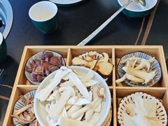 -野菌皇海景野生菌火锅(滨海大道店)