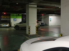 -伟东·乐客城-停车场