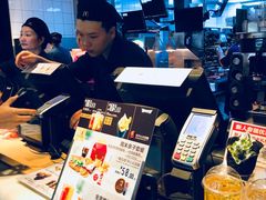 -麦当劳(虹桥南丰城店)