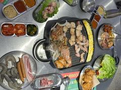 -阿亲家·韩式无限烤肉(不夜城店)