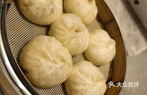 Old Dough Soy Sauce Pork Bun