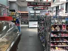 -便利蜂(河东区十一经路68号店)