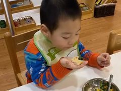 -乐融婴幼儿成长中心(四季青校区)
