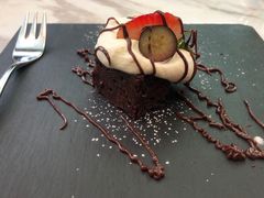 -La Mer Restaurant & Lounge