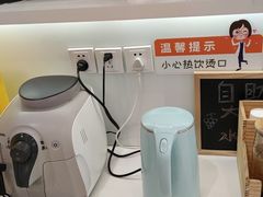 -维乐口腔(美维云门诊陆家嘴店)