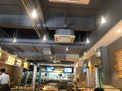 大堂-木屋烧烤(岗顶二店)