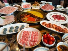 -小天鹅火锅·一线江景洪鼎旗舰店(洪崖洞店)