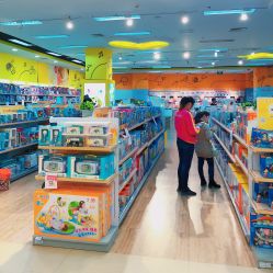 -孩子王(协信星光时代广场店)