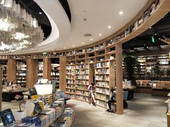 -覔书店(壹方城店)