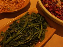 -龙门阵茶屋川菜馆(武康路店)