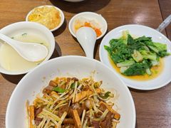 -寻裕记·现炒浇头面(人民广场店)