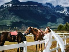 -爱我旅拍婚纱摄影(大理店)