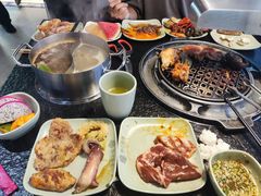 -海吃海喝海鲜烤肉炭火主题自助餐(朝阳店)