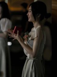 -台湾蔡美月婚纱租赁