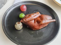 爆汁花椒脆皮乳鸽-柴门饭儿(成都太古里店)
