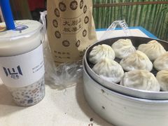 特色鲜肉小笼汤包-笑云开汤包店(网巾市店)