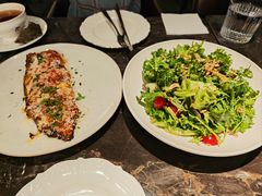 -LESCEDARS Brasserie Bistro香柏树