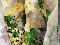 -正宗杂粮煎饼香软鸡蛋饼