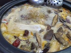 -菌之家·专业纯野生菌火锅·特色炒菌