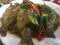 -美味海鲜大排档(明发美食地标店)
