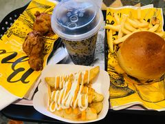-UMAMI乌玛米披萨·汉堡·清真Halal(红岭北店)
