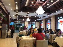 大堂-老浒记民俗酒楼(王府井店)