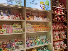 -名创优品(湖南长沙市银盆岭万达店)