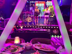 -Famous肥猫墨西哥音乐餐吧(五棵松华熙LIVE店)