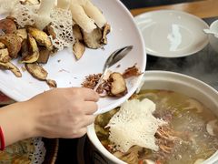 -黔蘑菇四季餐厅(观山湖店)