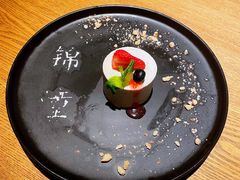 主厨自制松露冰淇淋-锦潼西餐厅