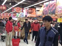 -欧尚超市苏州店停车场(金鸡湖路店)