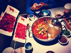 -左庭右院鲜牛肉火锅(金山万达店)