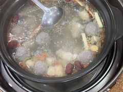 -濠轩阁特色生蚝火锅(水湾路店)