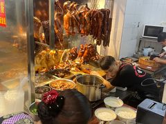 -香辉食馆(新兴路店)