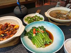 -茶影·老味烧烤