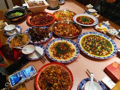 -杨记隆府重庆江湖菜(大悦城店)