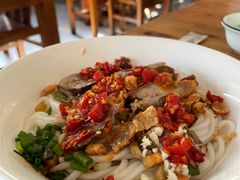 -牛八宝桂林米粉(八里庄店)