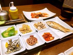 -Yeyije 韩定食