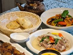 -巴扎美食·新疆菜·西域歌舞表演餐厅(新疆大厦店)