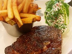 -db Bistro & Oyster Bar by Daniel Boulud(滨海湾金沙店)