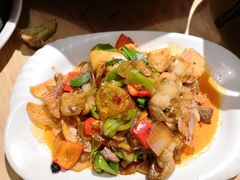 -兔行天下-鸿鹤鲜锅兔(中海国际店)