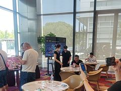 -奔驰上海利星(七宝店)