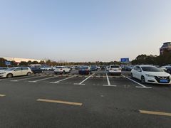 -复旦大学附属华山医院北院-停车场