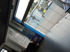 -华胜奔驰宝马奥迪专修连锁(虹梅南路店)